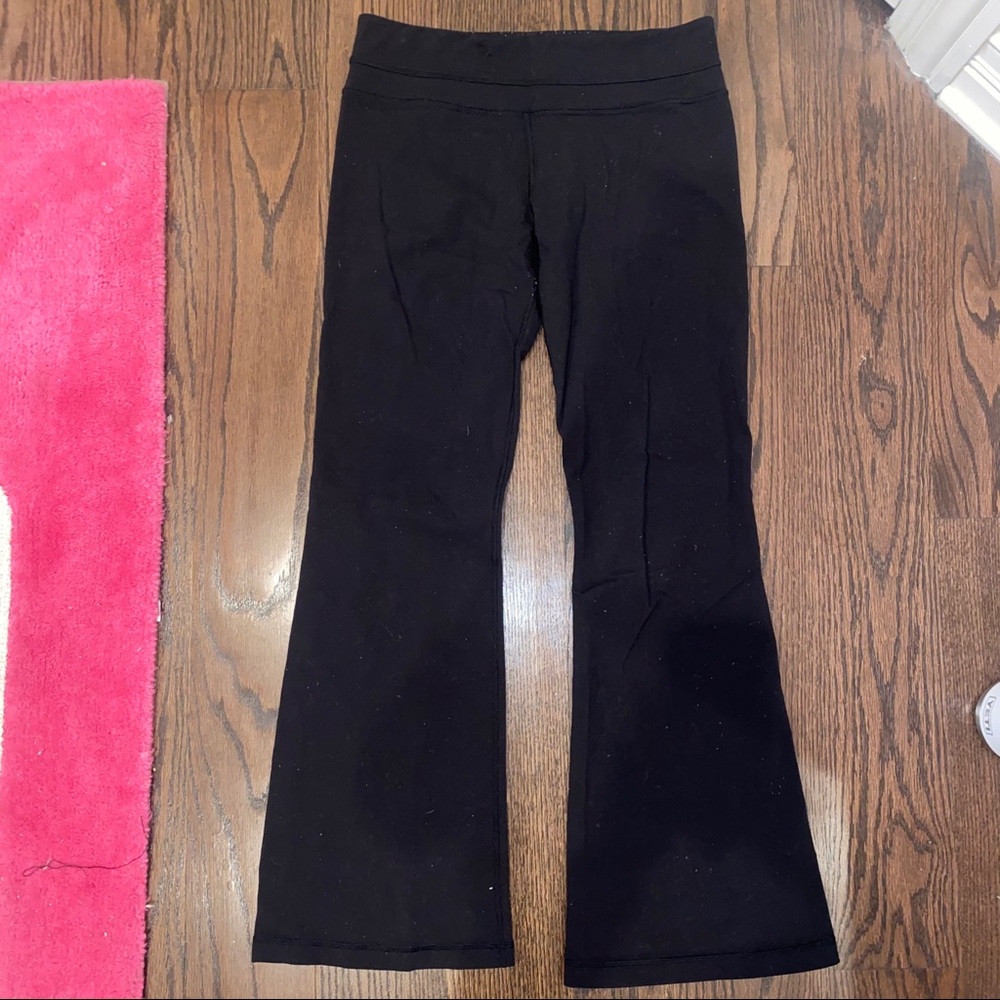Lululemon Yoga Pants. Size 8.